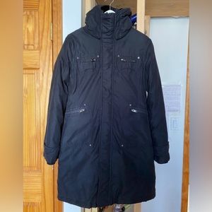 Aritzia TNA Verbier Black Parka